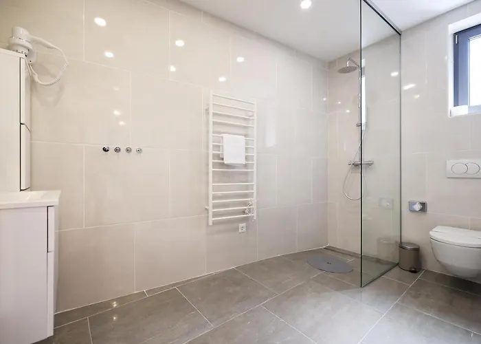 Marilla Ζαντάρ